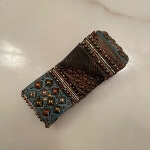 Funky, chunky, stretch bracelet